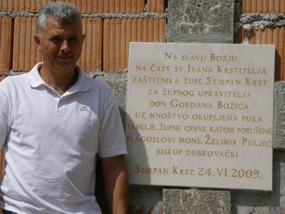 Gradnja Crkve u Stjepan Krstu, Nevesinje.jpg