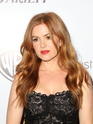 Isla+Fisher+Long+Hairstyles+Long+Wavy+Cut+lPPBXu6DRTvl.jpg